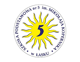 Logo Szkoły Podstawowej nr 5 w Łasku z żółtym słońcem i cyfrą 5 pośrodku.